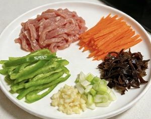 鱼香肉丝1.jpg