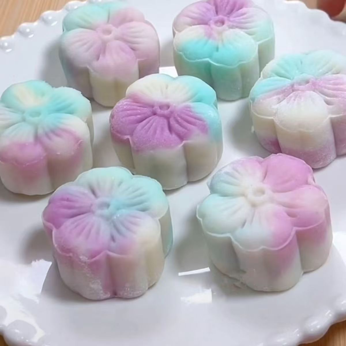 Making Pumpkin Cake with Glutinous Rice Powder Baking Raw Material Commercial 22kg Shelf Life 12 Months